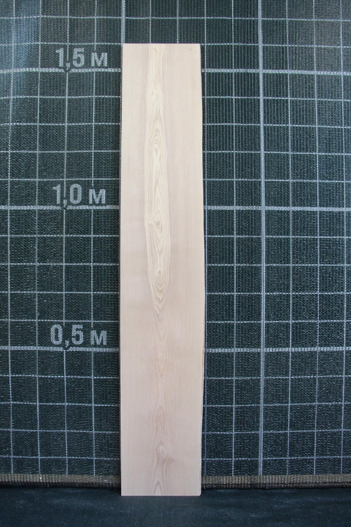 Полка без креплений толщина 18мм, ширина 290мм, длина 1600мм. Калиброванная, шлифованная. Сорт Экстра. В наличии 1 шт
