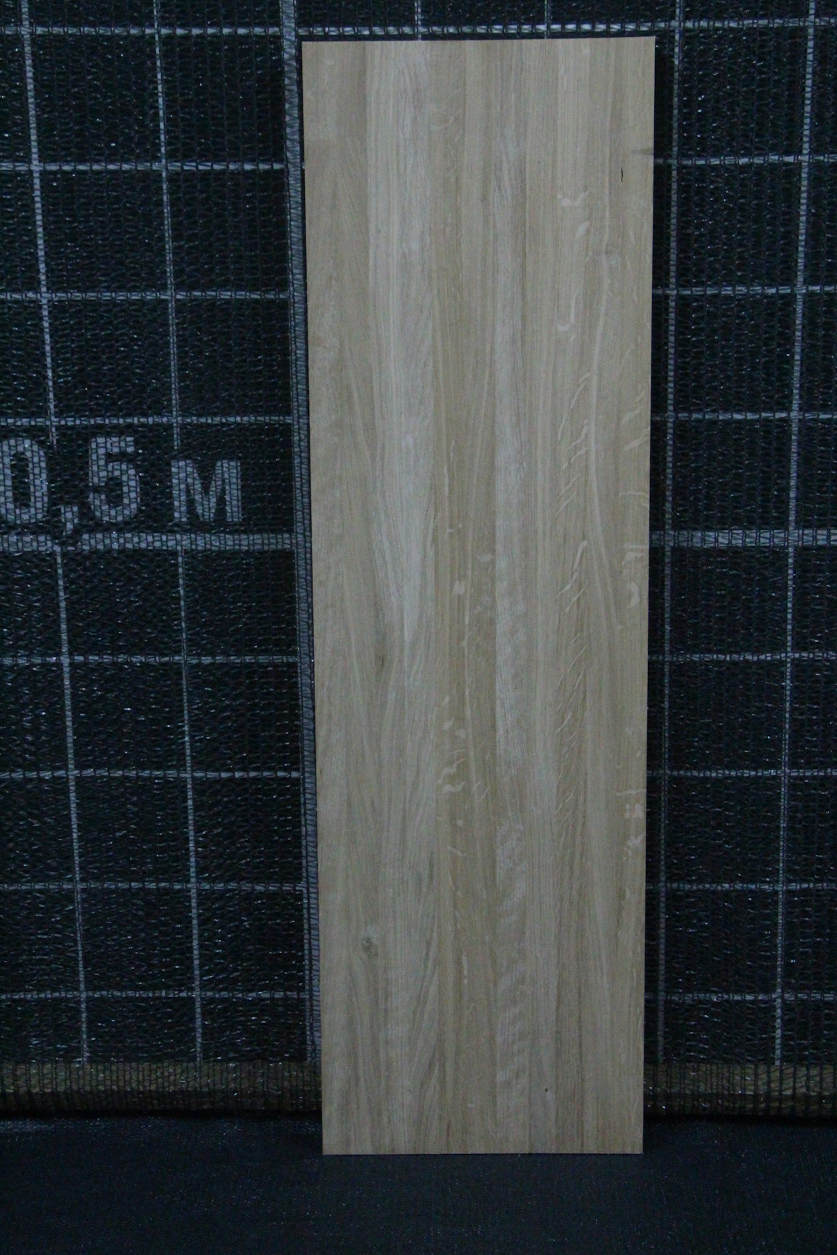 Мебельный щит из дуба толщина 30мм, ширина 268мм, длина 900мм. Цельноламельный. Сорт Экстра. В наличии 2 шт.