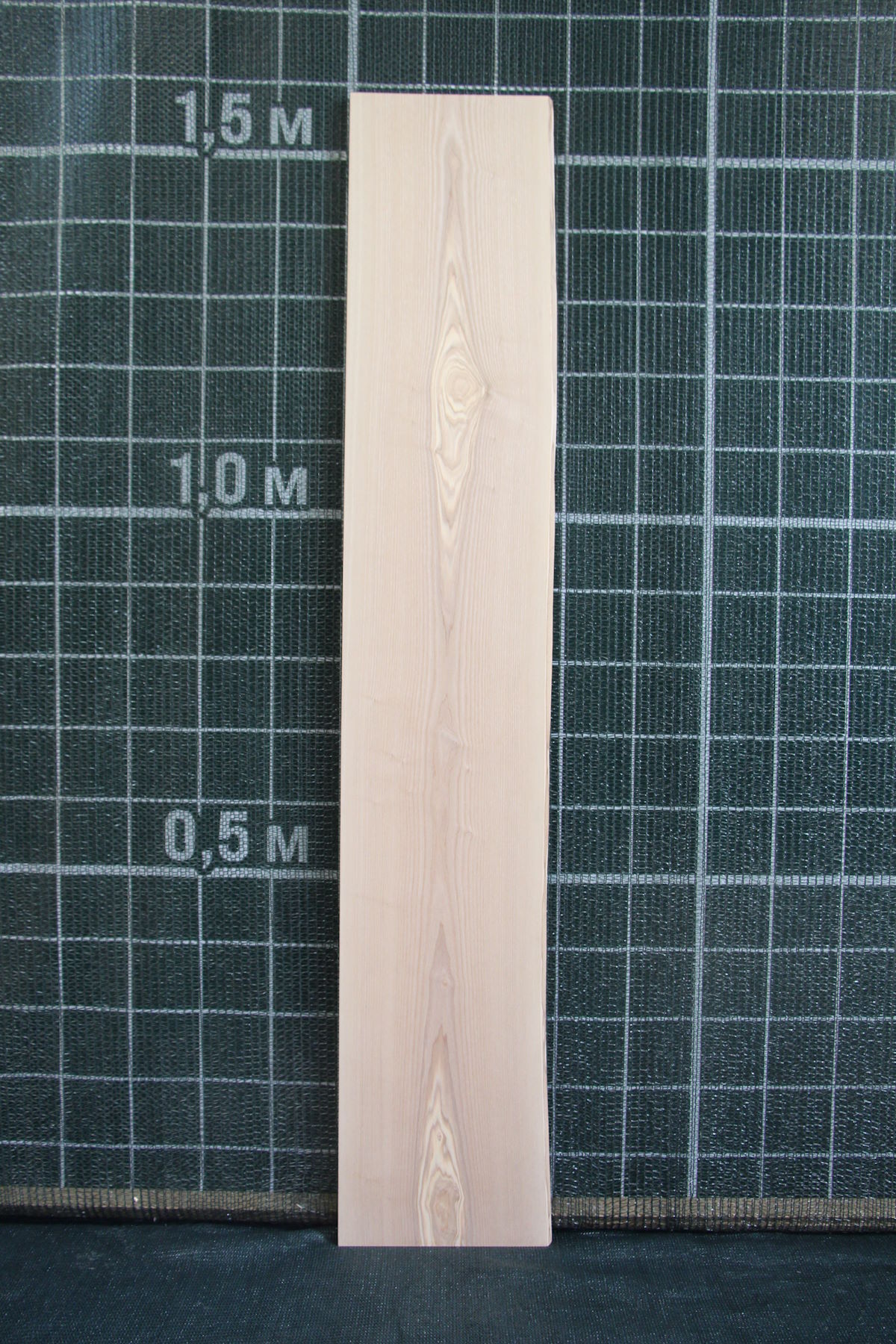 Полка без креплений толщина 18мм, ширина 295мм, длина 1590мм. Калиброванная, шлифованная. Сорт Экстра. В наличии 1 шт