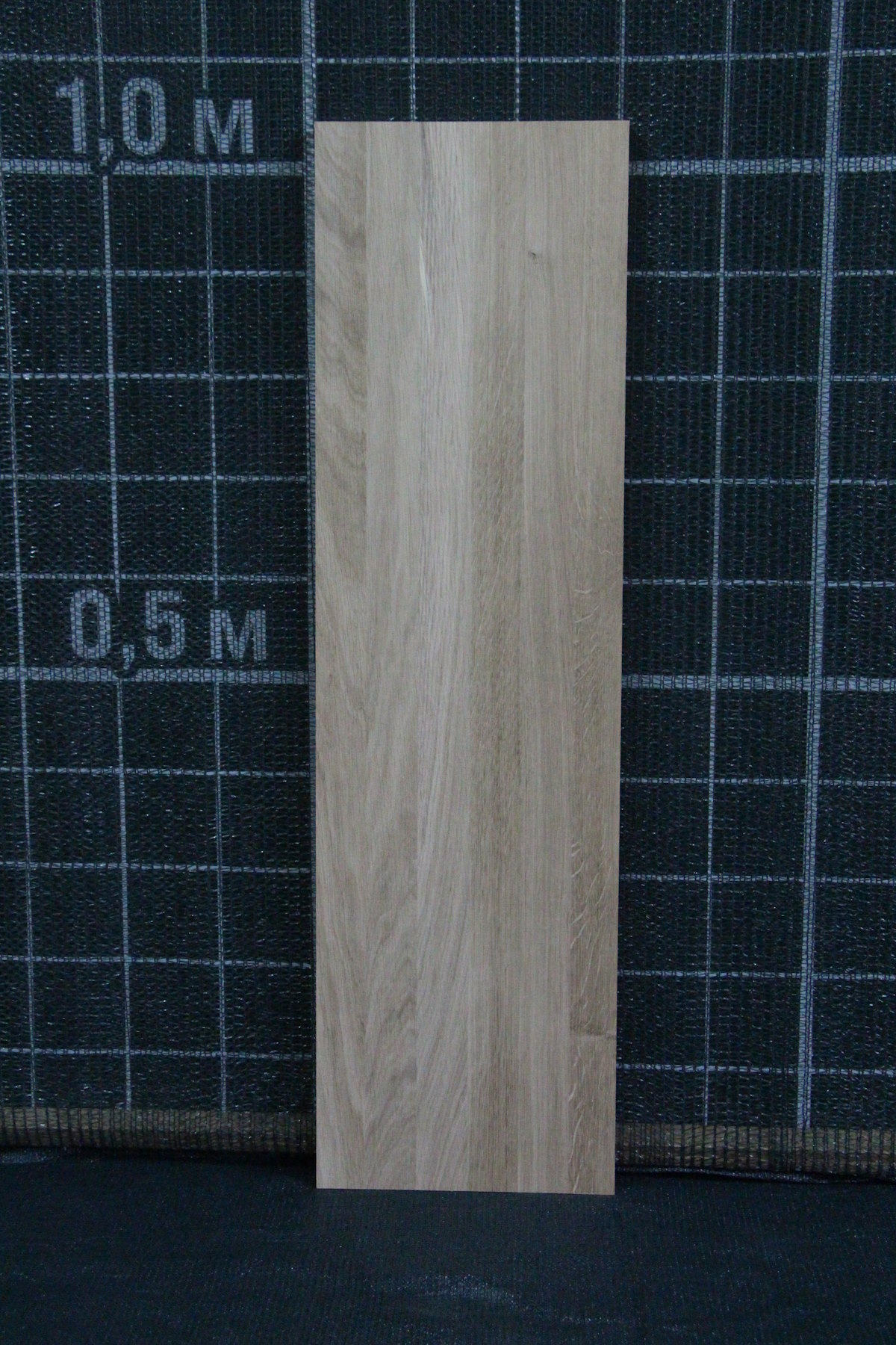 Мебельный щит из дуба толщина 24мм, ширина 300мм, длина 1050мм. Цельноламельный. Сорт Экстра. В наличии 2 шт.